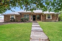 Building Photo - 1316 Spyglass Dr