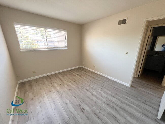 Building Photo - $4,495.00 Almaden 3BD/2.5BA Townhome in the Copperwood Community