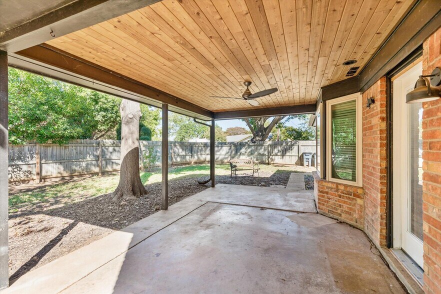 Building Photo - 7509 Jean Ann Dr