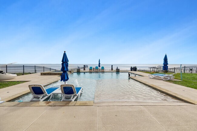 Building Photo - 12734 Tri City Beach Rd
