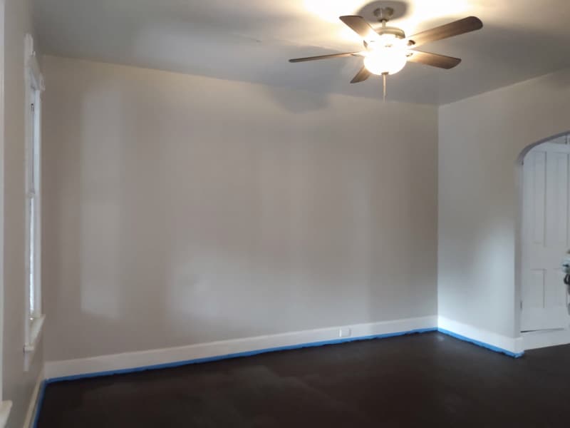 Building Photo - 807-807 Bedford St