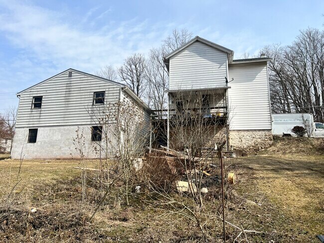 Building Photo - Dornsife House