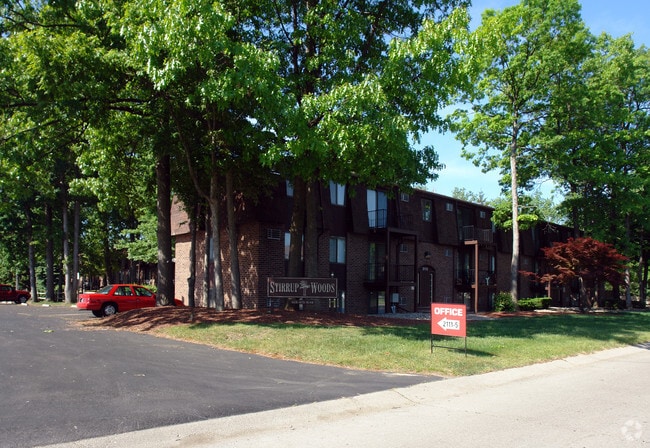 Primary Photo - 2101 Stirrup Ln