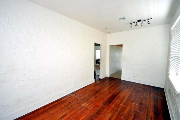 Building Photo - 646 33rd St