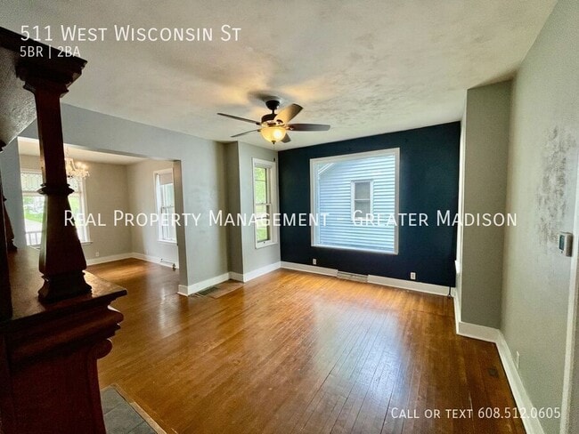 Building Photo - 511 W Wisconsin St