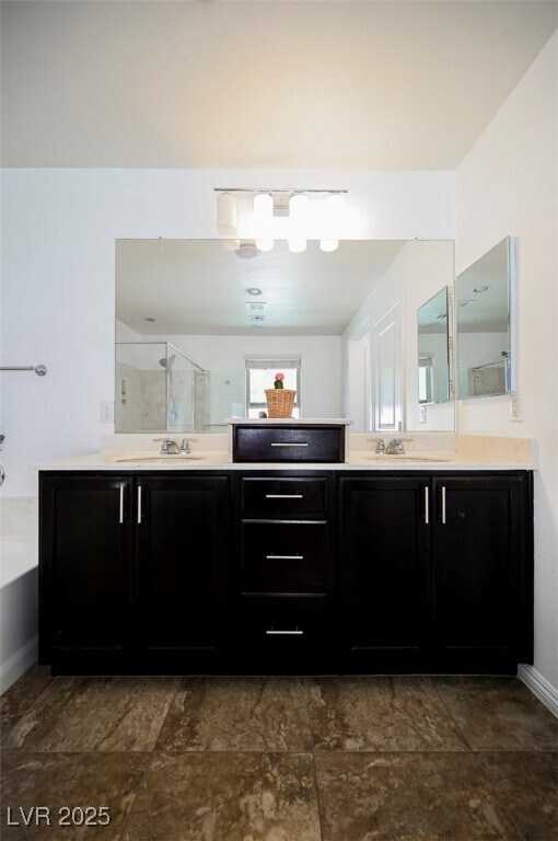 Building Photo - 5484 Sentinel Point Ct