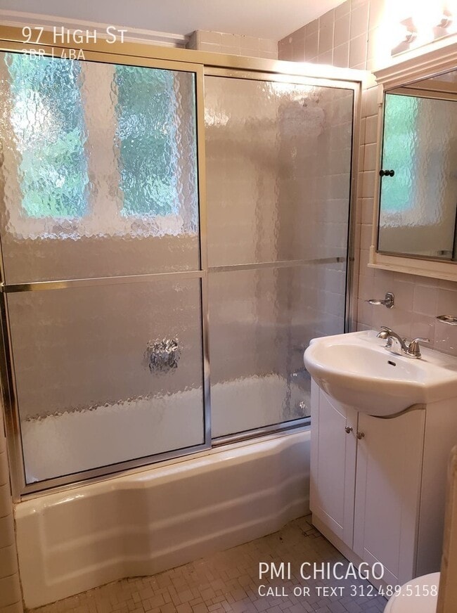 Building Photo - 97 High St