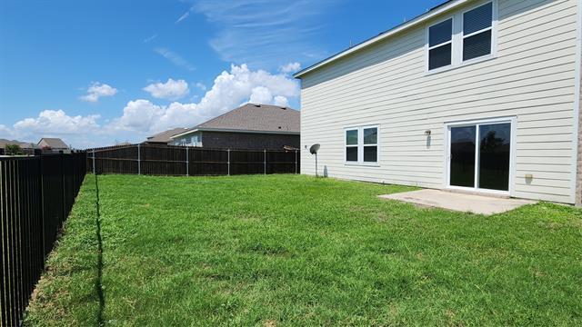 Building Photo - 1824 Wolf Run