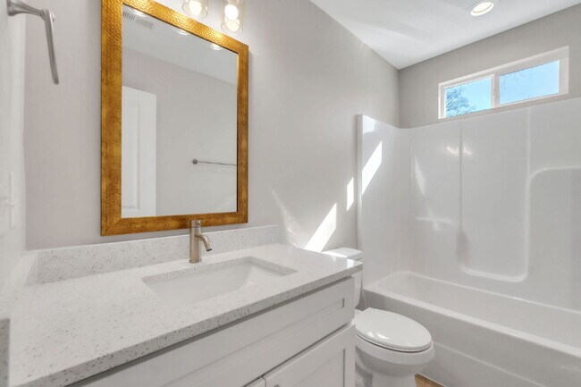 Building Photo - Elegant 3 Bedroom, 2.5 Bathroom Duplex with 1-Car Garage in Woodruff $1695/mo rent