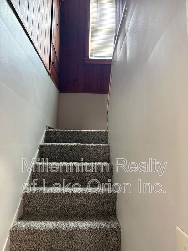 Building Photo - 271 Dick Ave