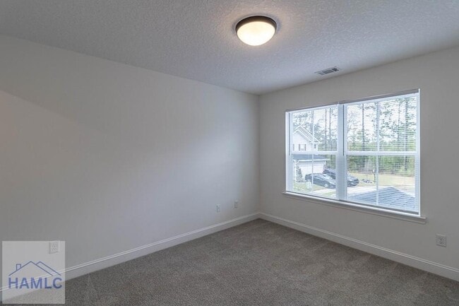 Building Photo - 74 Perlieu Ct