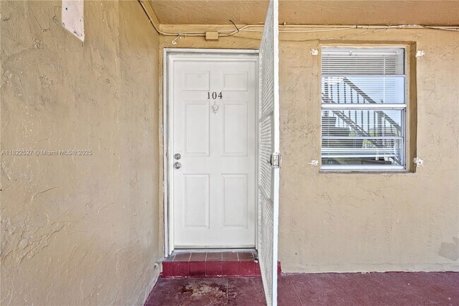 Building Photo - 301 NW 177th St