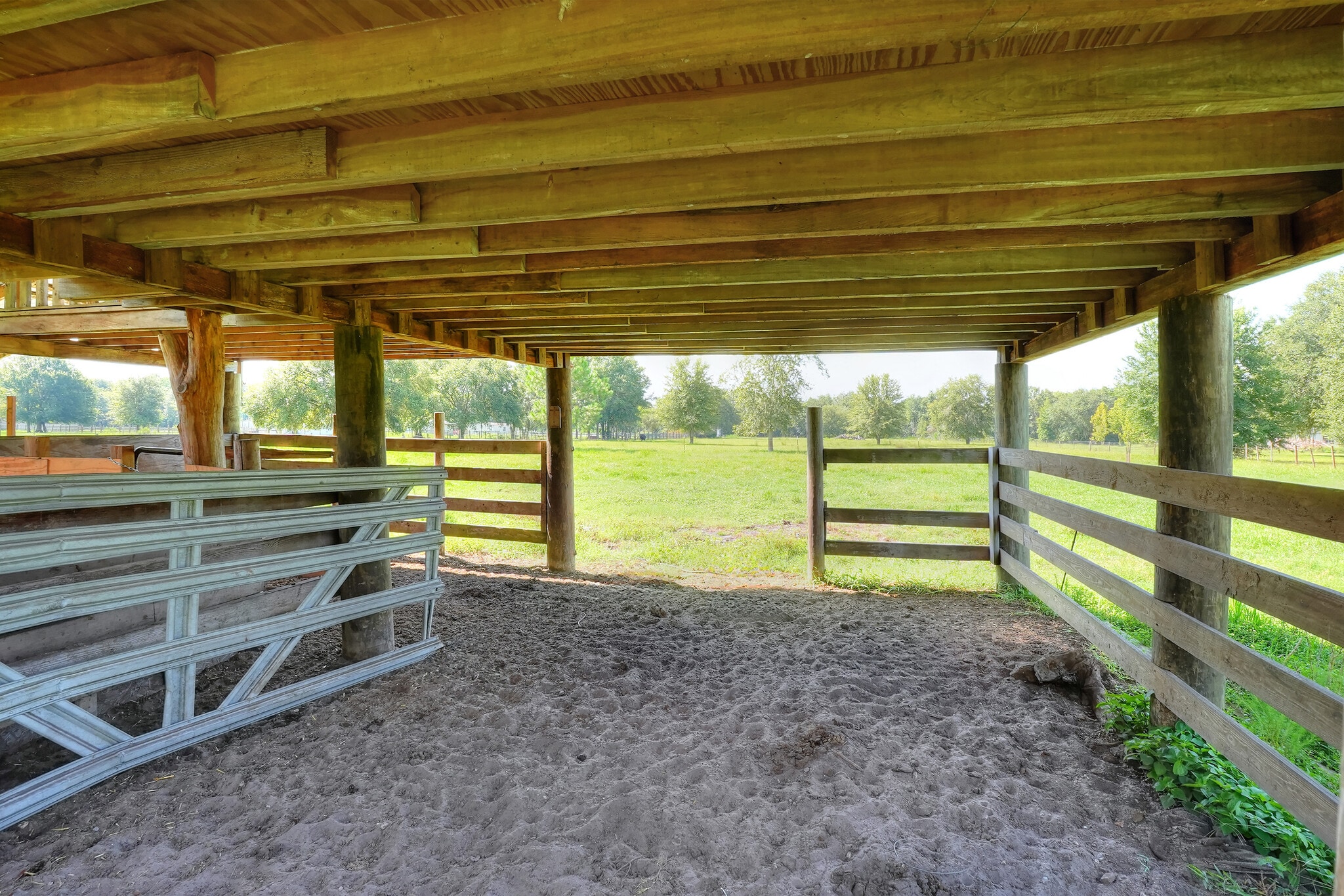 Building Photo - 12552 Farmettes Rd