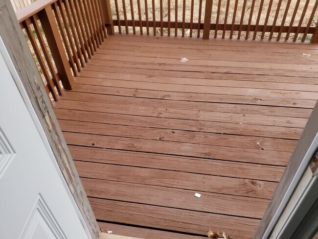 Building Photo - AVAILABLE NOW! Liberty Home 3 Bed 2 Bath 2...