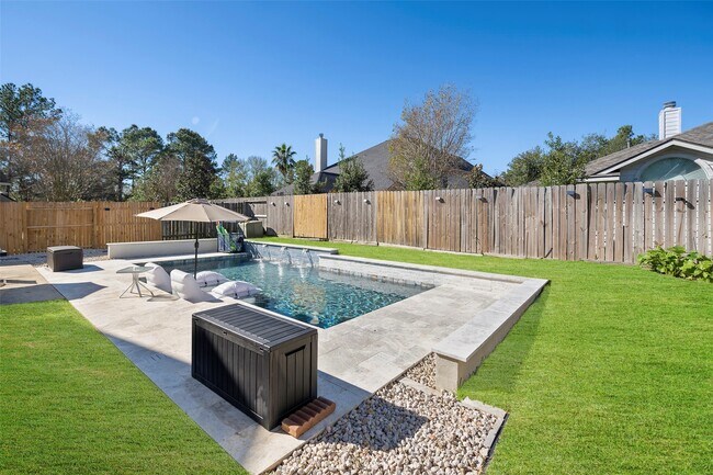 Building Photo - 20907 Wind Field Ln