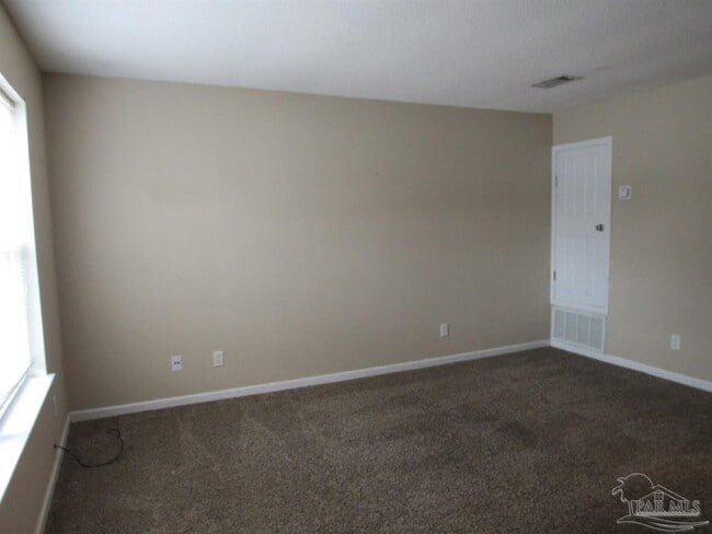 Building Photo - 2149 Schwab Ct