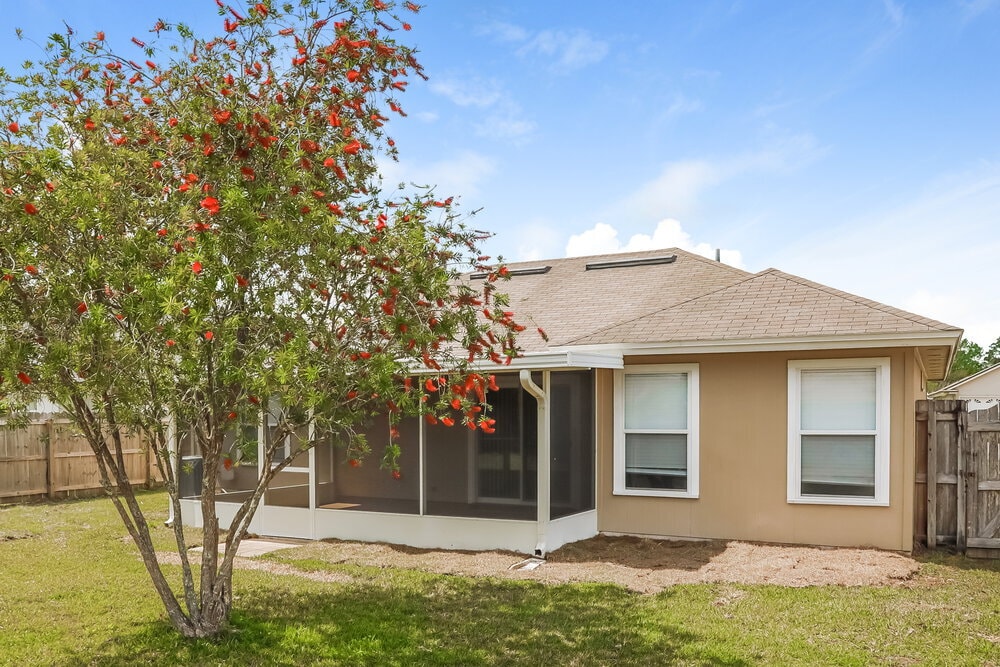 Building Photo - 2081 Frogmore Dr