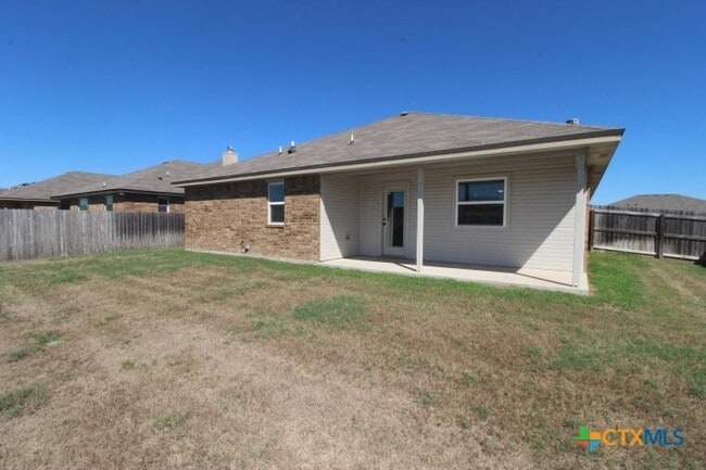 Building Photo - 7301 Oliver Loving Dr