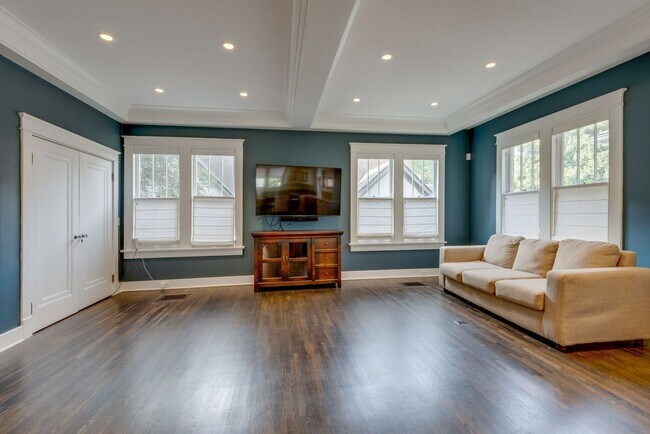 Building Photo - Welcome home to this historic stunner on o...