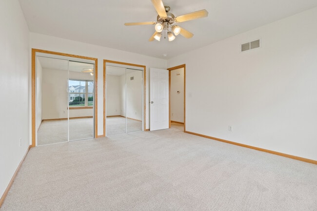 Building Photo - 21 Redtail Bend