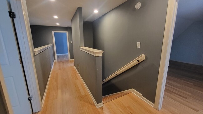 Building Photo - 4986 Wilburn Ave