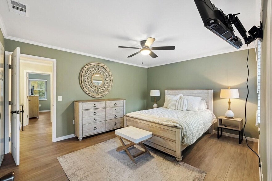 Building Photo - 400 William Hilton Pkwy