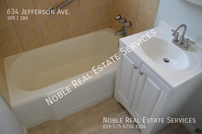 Building Photo - 634 Jefferson Ave