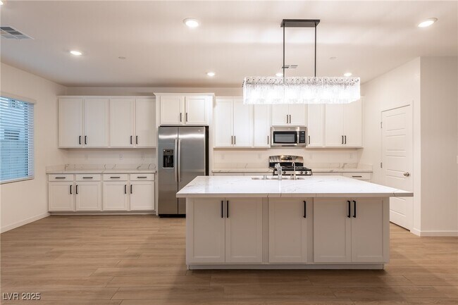 Building Photo - 494 Francesca Crst St