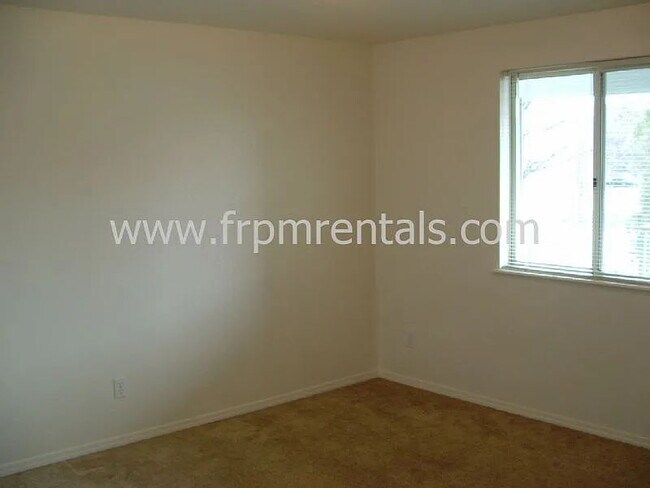 Building Photo - 9006 W Java Ln