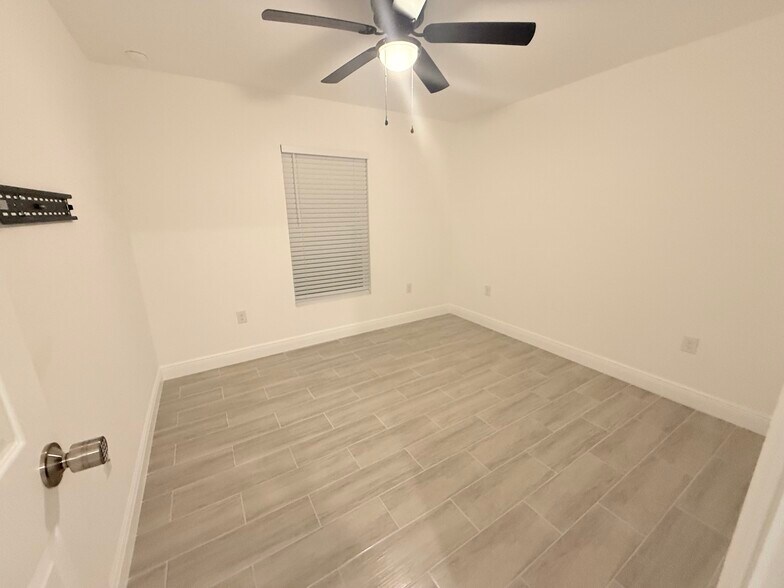 Building Photo - 2156 Edison Ave