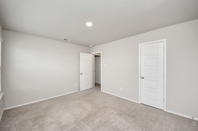 Building Photo - 6734 Scarlet Sagebrush St