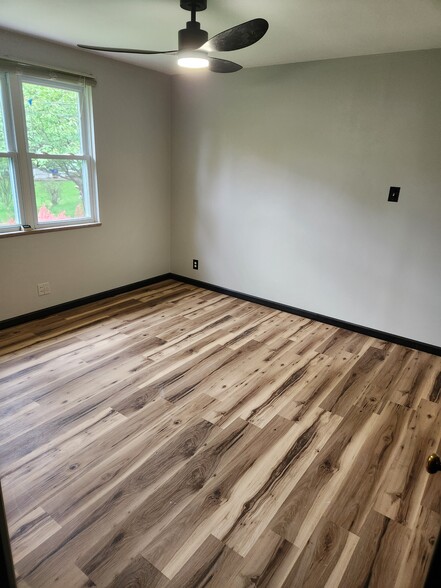 Building Photo - 624 Bollman Ave