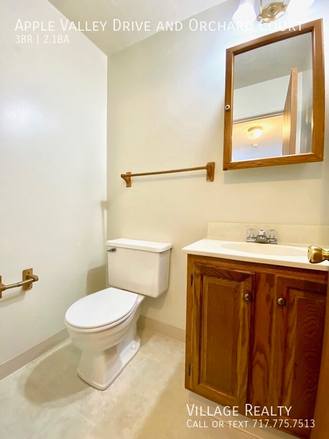 Building Photo - 110 Orchard Ct