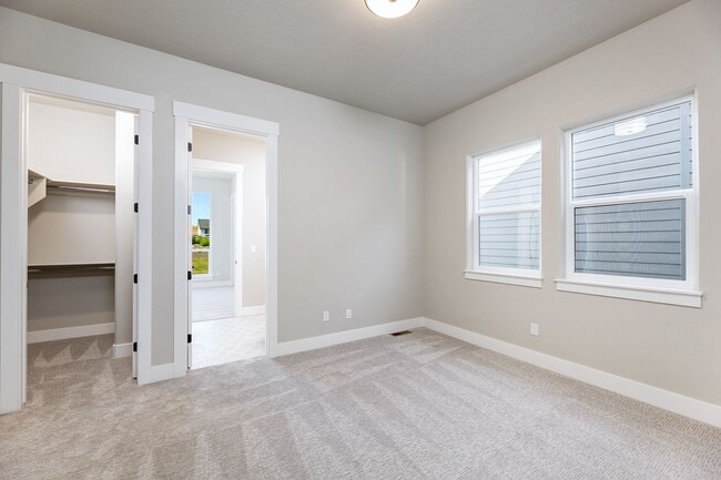 Building Photo - 4 Bed | 4 Bath | 3,591 Sq. Ft. | 1 Acre | RV Garage | Brand-New Luxury Home