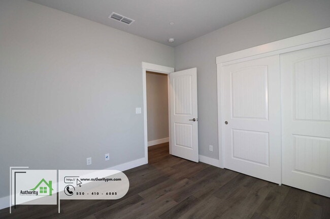 Building Photo - 2879 Calaveras Ct