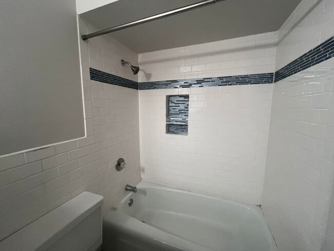 Building Photo - 6179 W Cold Spring Rd