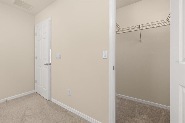 Building Photo - 703 Eagle Woods Tr