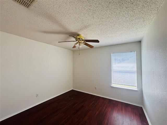 Building Photo - 1108 Alexandria Dr