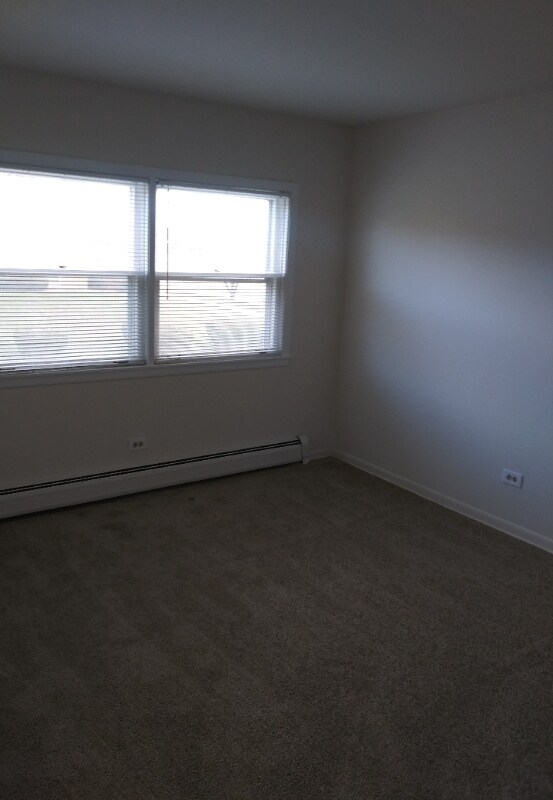 Building Photo - 530 N Mill Rd