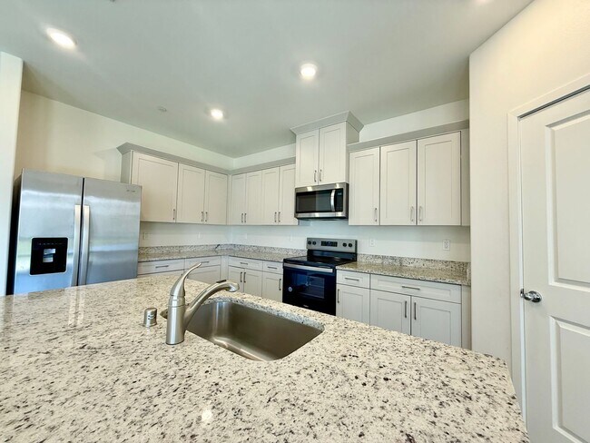 Building Photo - AVAILABLE NOW!! GORGEOUS Two Story 4 Bedroom 2.5 Bathroom Home in Indio!