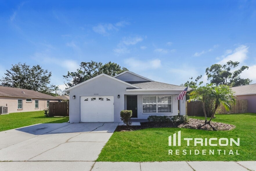 Primary Photo - 22210 Bell Harbor Dr