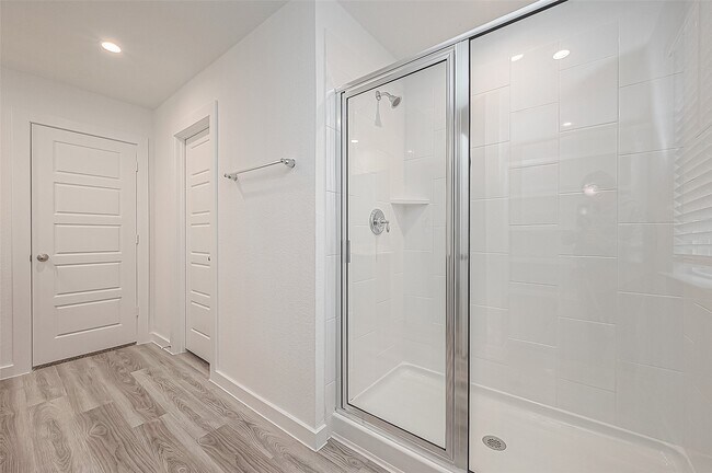 Building Photo - 3012 Skyline Mesa Dr