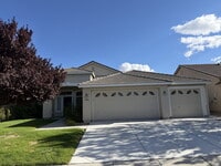 Building Photo - South Reno Home with 4 Bedrooms + 3 Car Garage!