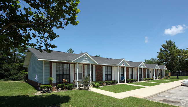 Primary Photo - Wind Meadow Apartments