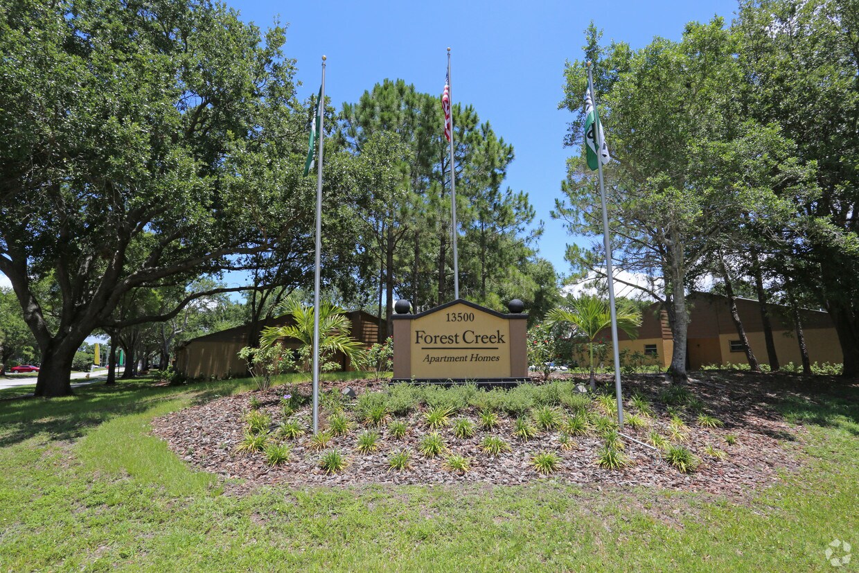 Oasis At Bayside East Largo