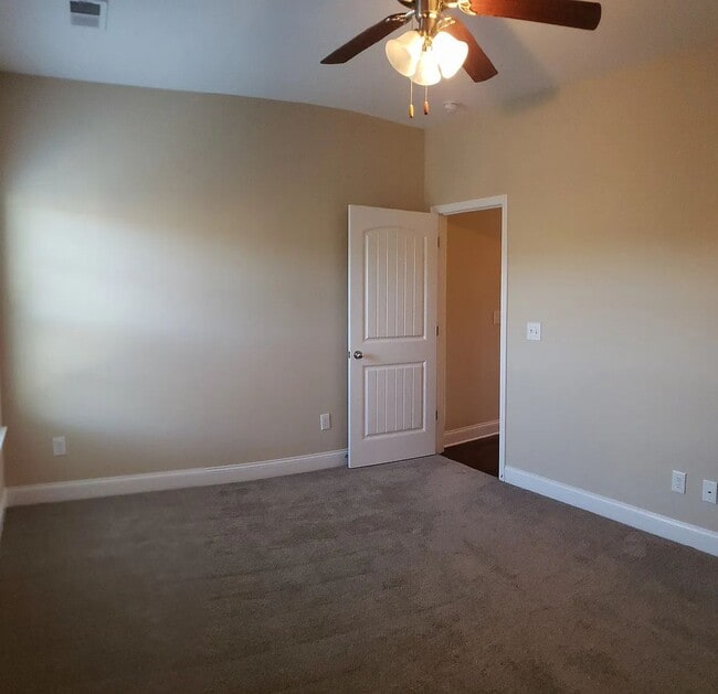 Building Photo - Bellevue Townhome in Harpeth Park