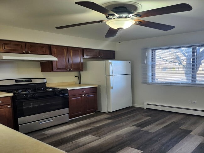 Building Photo - 7715 Woodward Ave