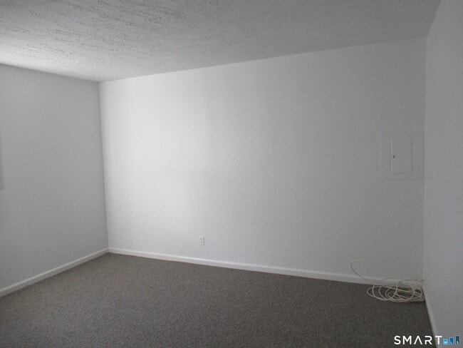 Building Photo - 74 Harvester Rd