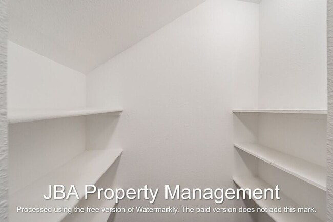 Building Photo - 1766 Belshire Ct