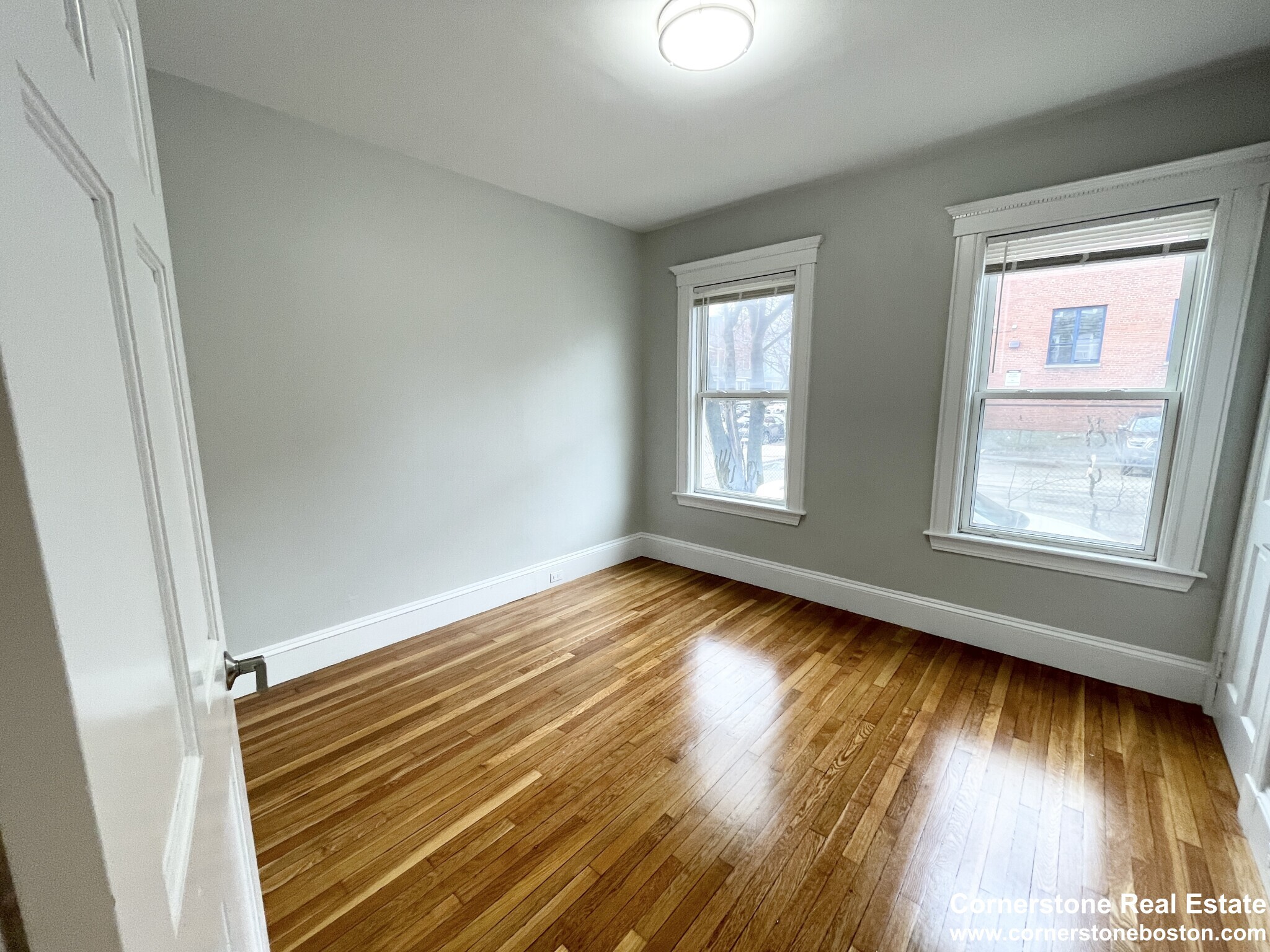 Building Photo - 159 Boston St